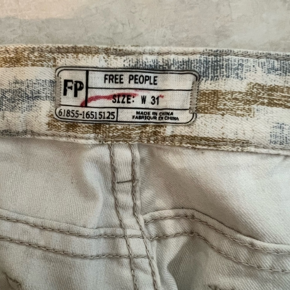 Printed Slim Ankle Pants in Soft Yellow & Light Blue - Picture 3 of 14